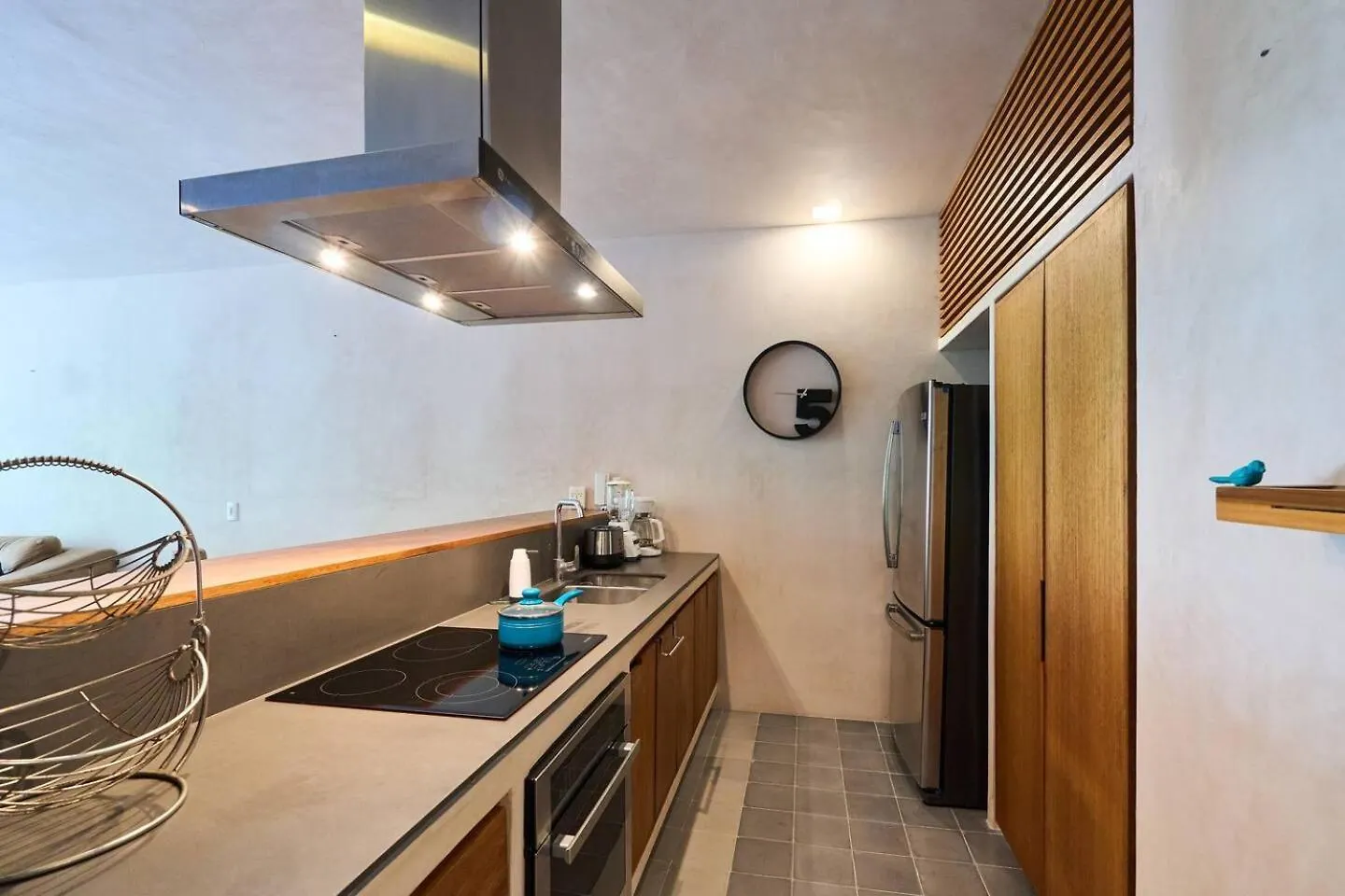 Downtown 4Br Home Beach At 200M 2 Apts In One Playa del Carmen Apartment
