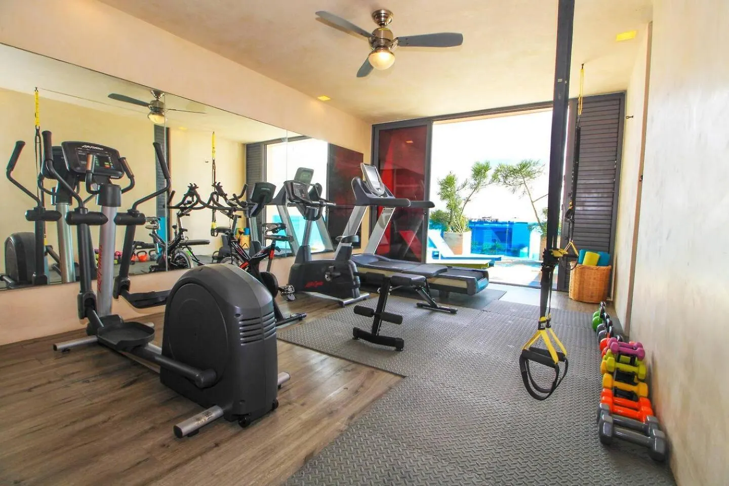 Downtown 4Br Home Beach At 200M 2 Apts In One Playa del Carmen Mexico