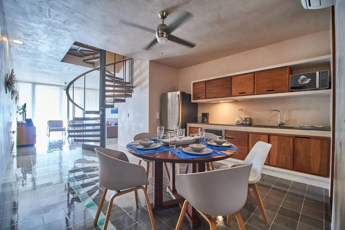 Downtown 4Br Home Beach At 200M 2 Apts In One Playa del Carmen