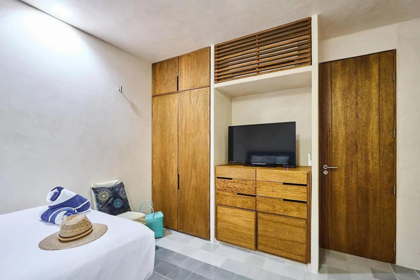 Downtown 4Br Home Beach At 200M 2 Apts In One Playa del Carmen Mexico